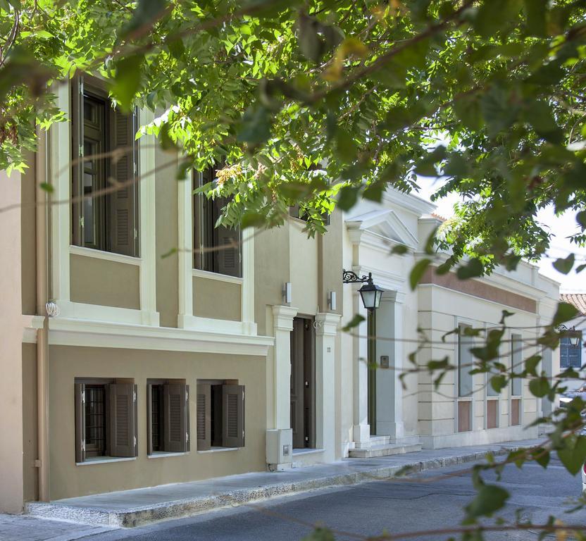 Tripodon Plaka In The Shade Of Acropolis By Ghh Villa
